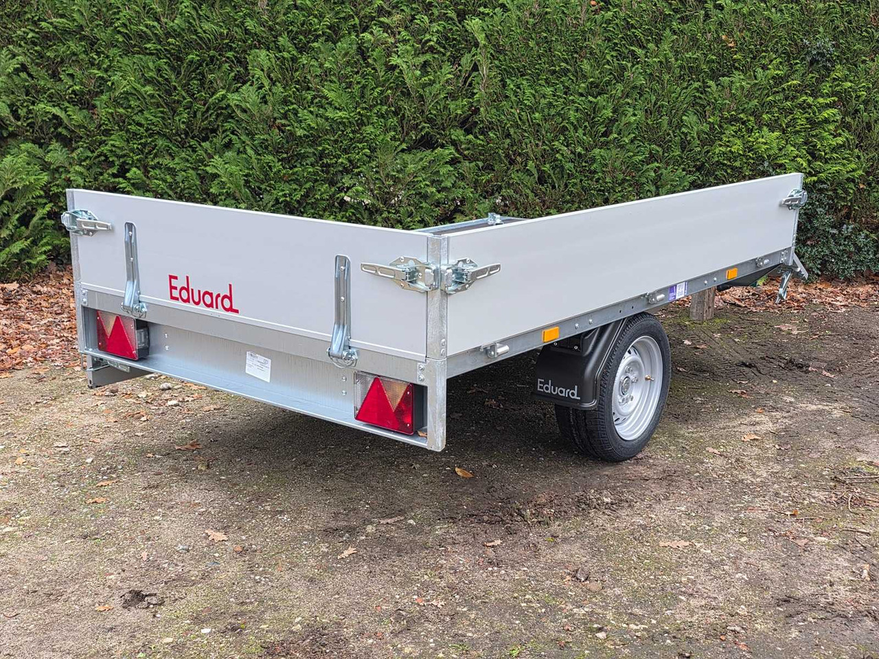 EDUARD - PLATFORM TRAILER - 230 X 145 - TRAILER - NEW - Remolque: foto 4 EDUARD - PLATFORM TRAILER - 230 X 145 - TRAILER - NEW - Remolque: foto 4