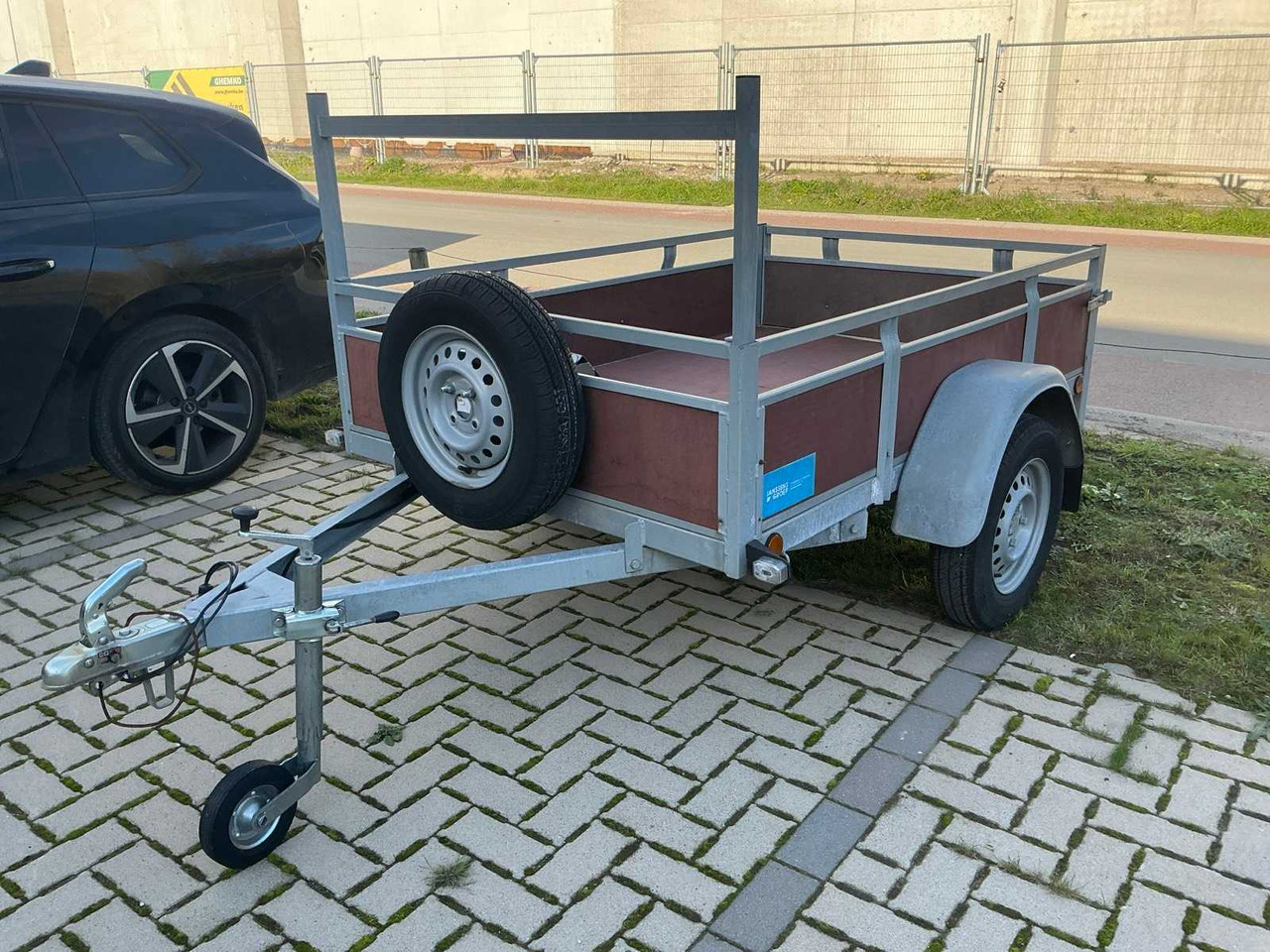 KERENZO K0750T TRAILER - Remolque: foto 1 KERENZO K0750T TRAILER - Remolque: foto 1