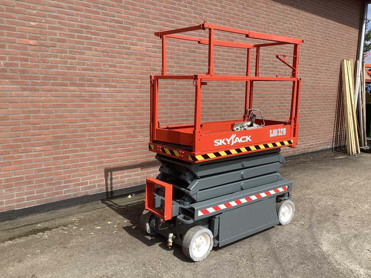 SKYJACK SJIII 3219 - Plataforma elevadora: foto 2 SKYJACK SJIII 3219 - Plataforma elevadora: foto 2