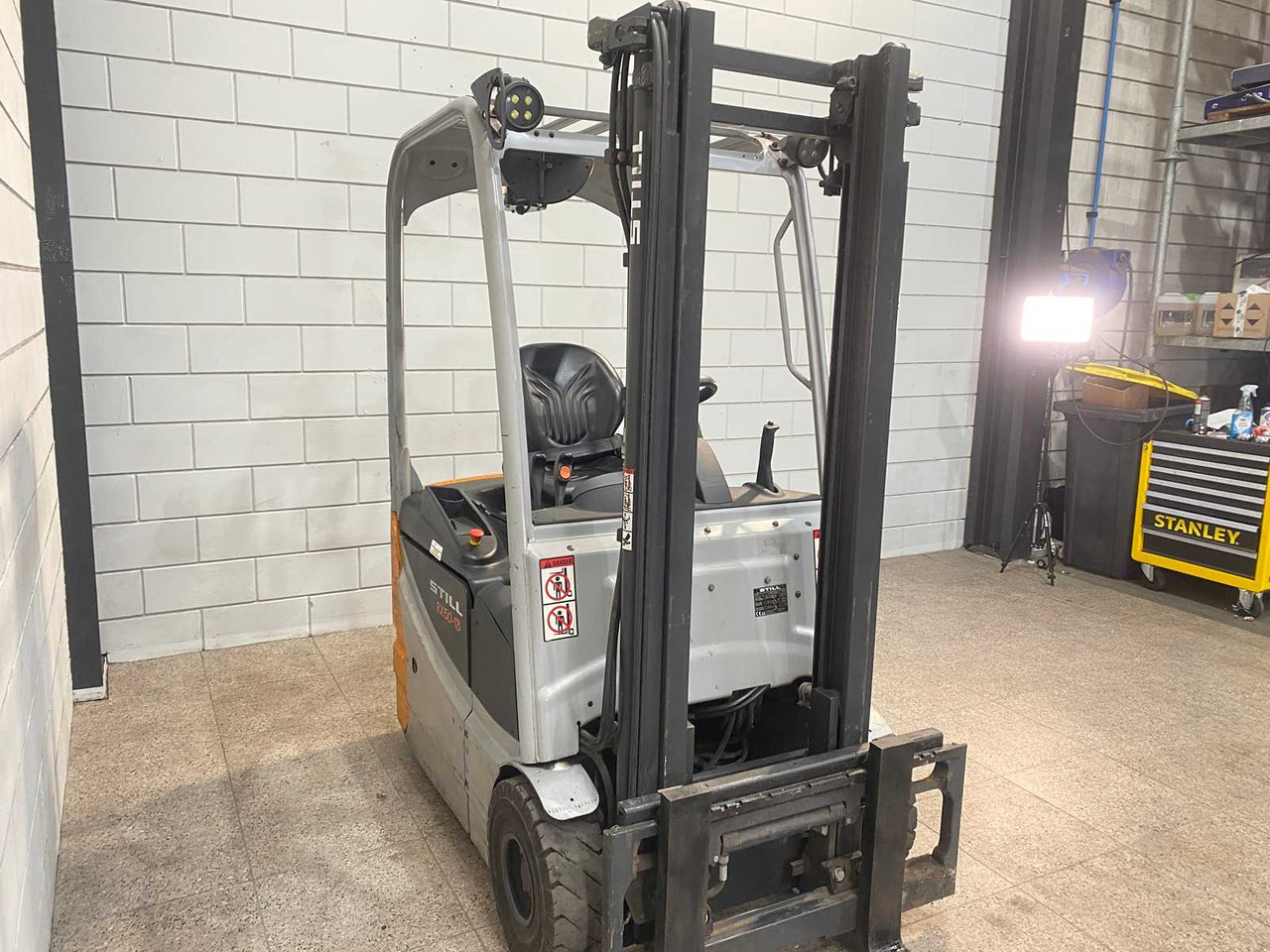 STILL - 2018 - RX50-13 - FORKLIFT TRUCK - Carretilla elevadora: foto 3 STILL - 2018 - RX50-13 - FORKLIFT TRUCK - Carretilla elevadora: foto 3