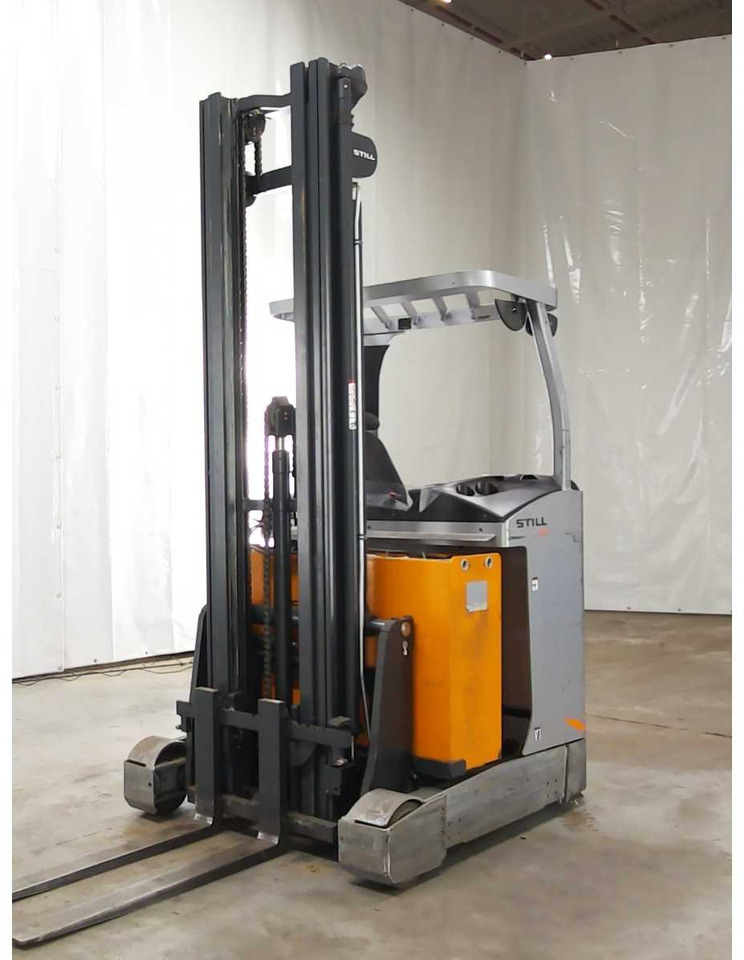 STILL FM-X12 2018 REACH MASTER TRUCK - Carretilla elevadora: foto 1 STILL FM-X12 2018 REACH MASTER TRUCK - Carretilla elevadora: foto 1