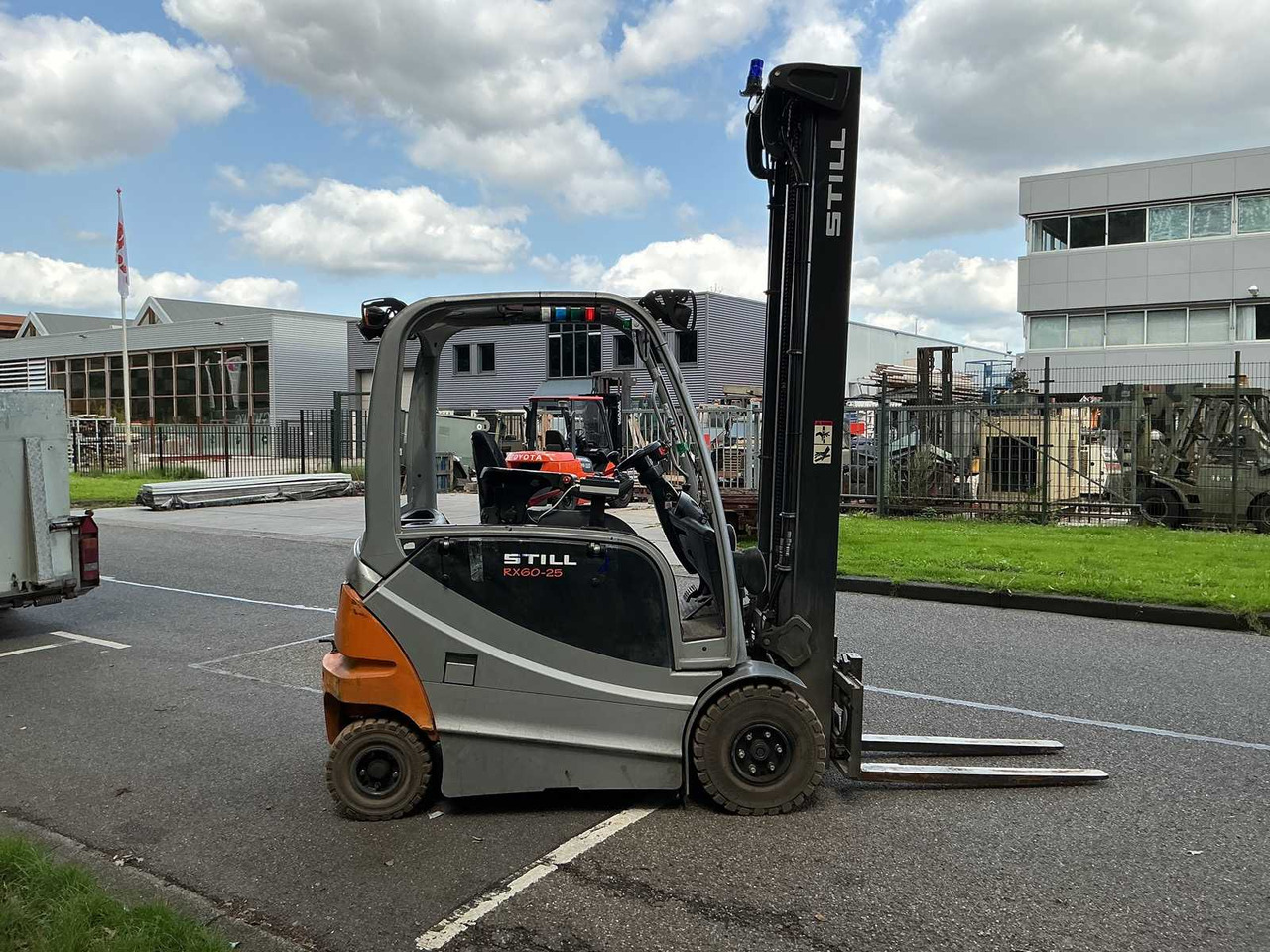 STILL - RX60-25 - FORKLIFT TRUCKS - 2017 - Carretilla elevadora: foto 5 STILL - RX60-25 - FORKLIFT TRUCKS - 2017 - Carretilla elevadora: foto 5