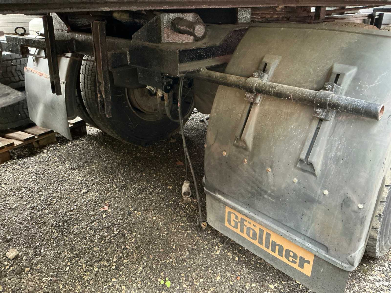 1993 GFÖLLNER SEMI-TRAILER - Semirremolque: foto 5 1993 GFÖLLNER SEMI-TRAILER - Semirremolque: foto 5