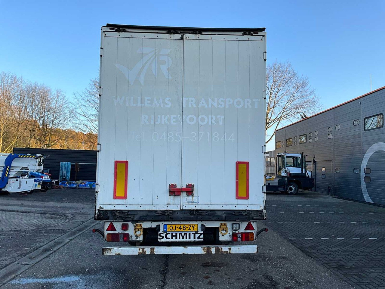 2007 SCHMITZ CLOSED SEMI-TRAILER OJ-48-ZY - Semirremolque: foto 4 2007 SCHMITZ CLOSED SEMI-TRAILER OJ-48-ZY - Semirremolque: foto 4