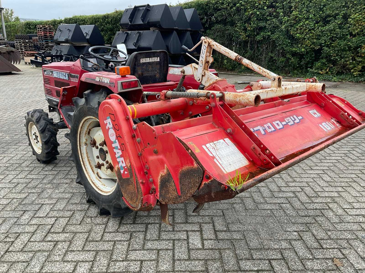 Shibaura D215F - Mini tractor: foto 2 Shibaura D215F - Mini tractor: foto 2