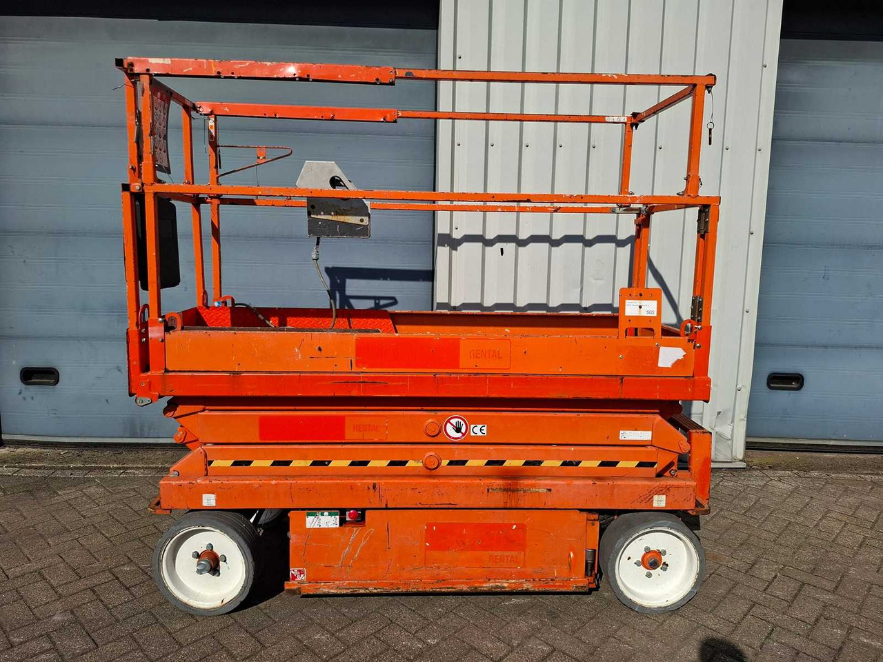 Skyjack SJ 3220 - Plataforma elevadora: foto 3 Skyjack SJ 3220 - Plataforma elevadora: foto 3