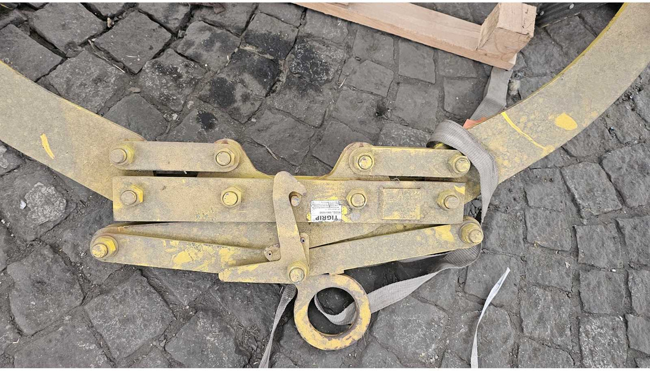 TIGRIP TR1/1050 - Encintadora de pacas: foto 4 TIGRIP TR1/1050 - Encintadora de pacas: foto 4