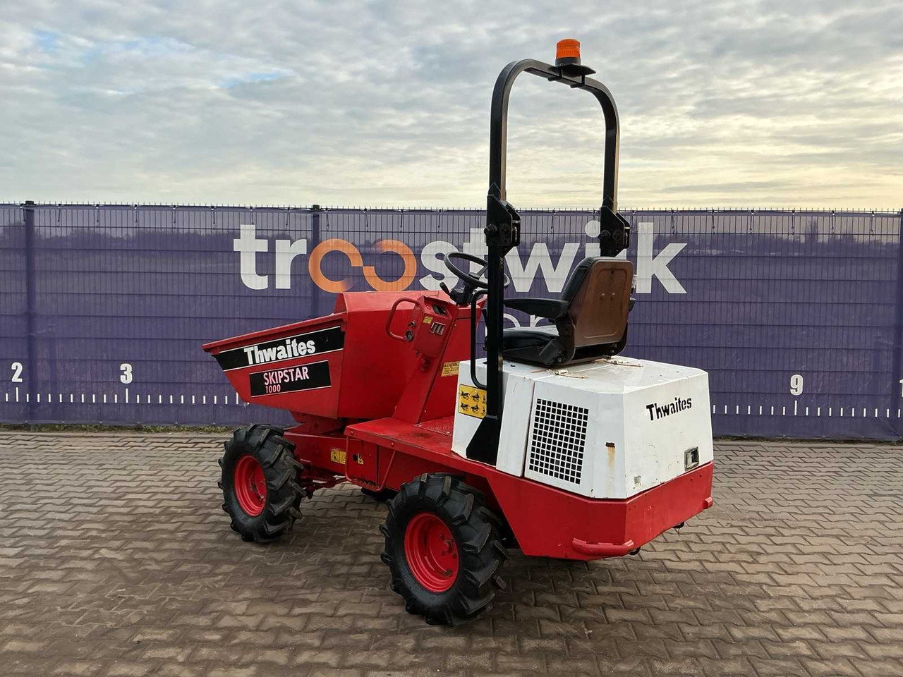 TWAITES SKIPSTAR 1000 HIGH-TIP DUMPER - Minidumper: foto 3 TWAITES SKIPSTAR 1000 HIGH-TIP DUMPER - Minidumper: foto 3