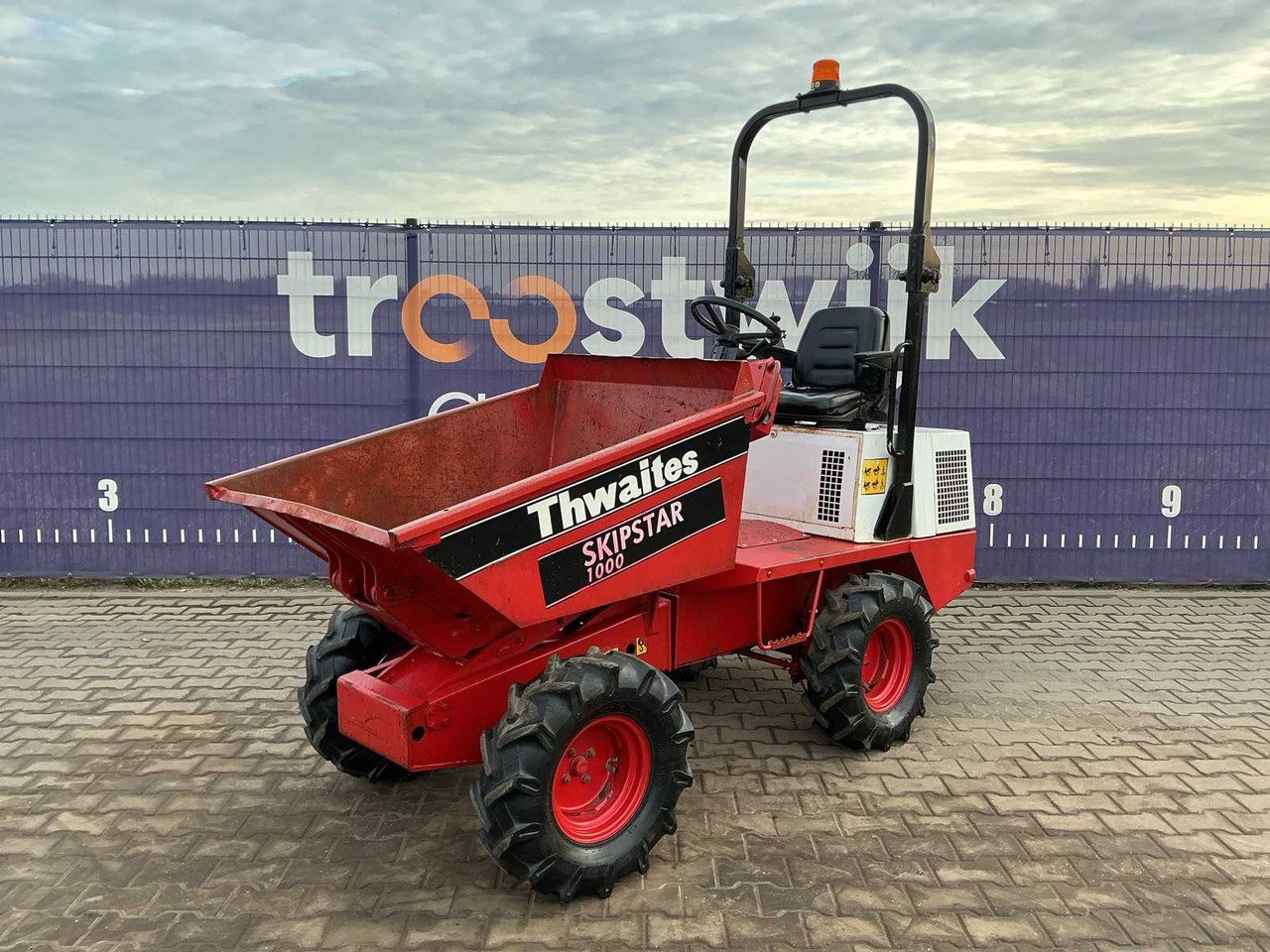 TWAITES SKIPSTAR 1000 HIGH-TIP DUMPER - Minidumper: foto 1 TWAITES SKIPSTAR 1000 HIGH-TIP DUMPER - Minidumper: foto 1