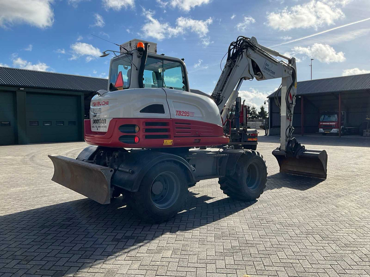 Takeuchi 2015 TAKEUCHI TB295W WHEELED EXCAVATOR - Excavadora de ruedas: foto 3 Takeuchi 2015 TAKEUCHI TB295W WHEELED EXCAVATOR - Excavadora de ruedas: foto 3