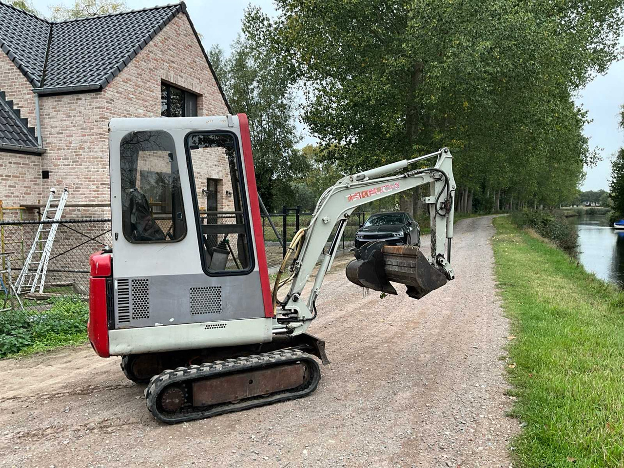 Takeuchi TB015 - Miniexcavadora: foto 3 Takeuchi TB015 - Miniexcavadora: foto 3