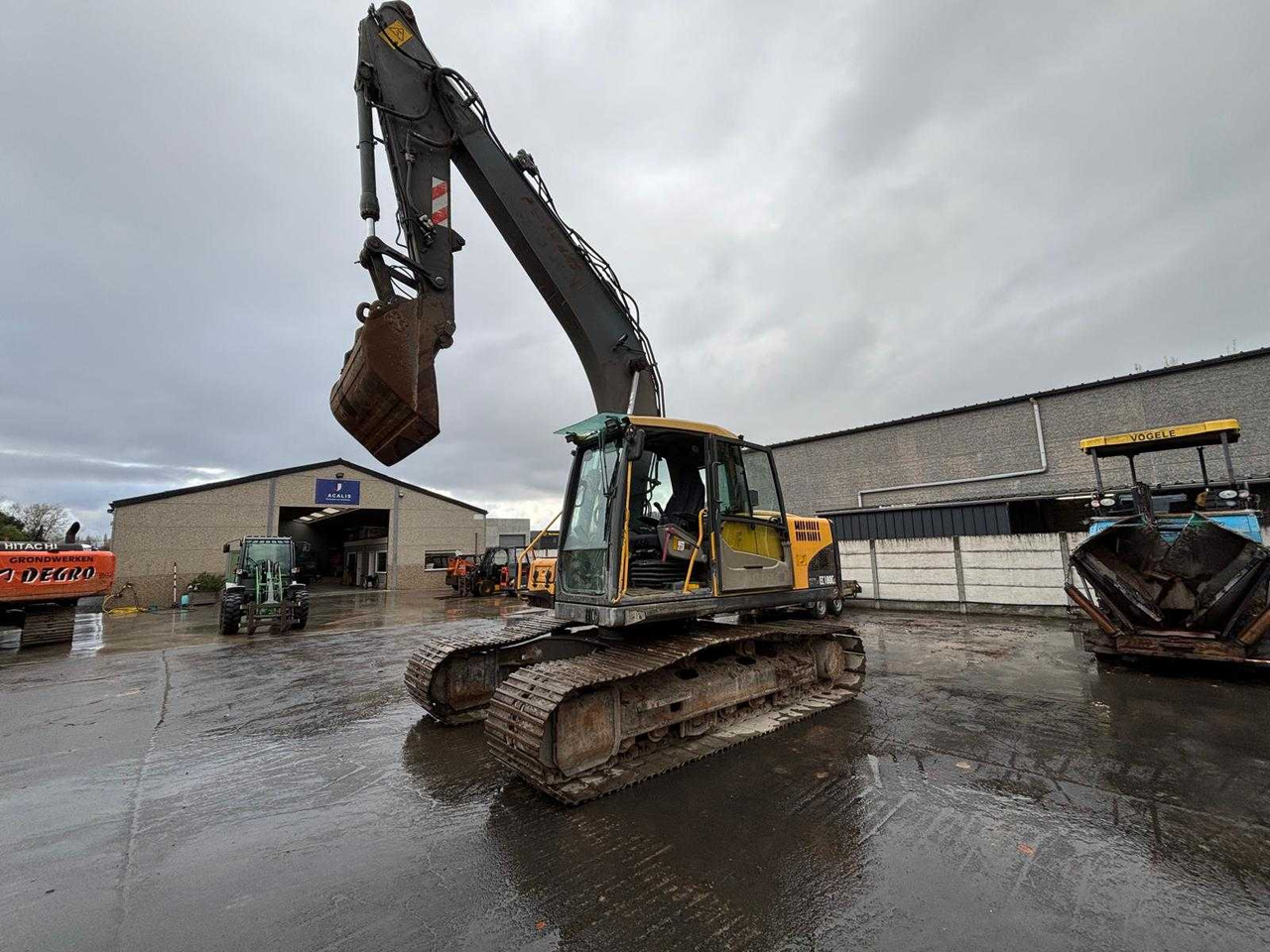 VOLVO - 2007 - EC180CL - CRAWLER EXCAVATOR - Excavadora: foto 1 VOLVO - 2007 - EC180CL - CRAWLER EXCAVATOR - Excavadora: foto 1