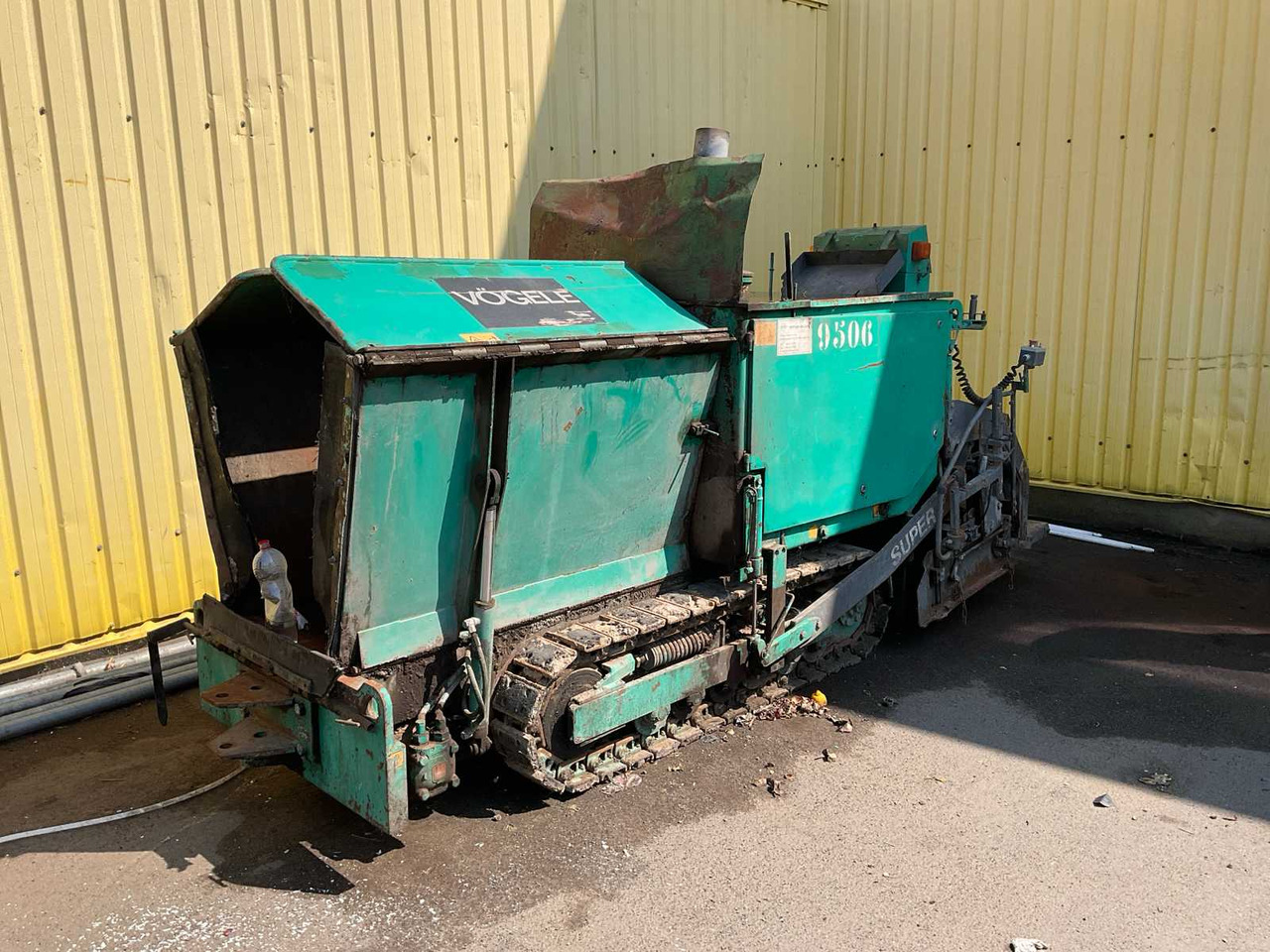 Vögele Superboy 6-90 - Pavimentadora de asfalto: foto 1 Vögele Superboy 6-90 - Pavimentadora de asfalto: foto 1