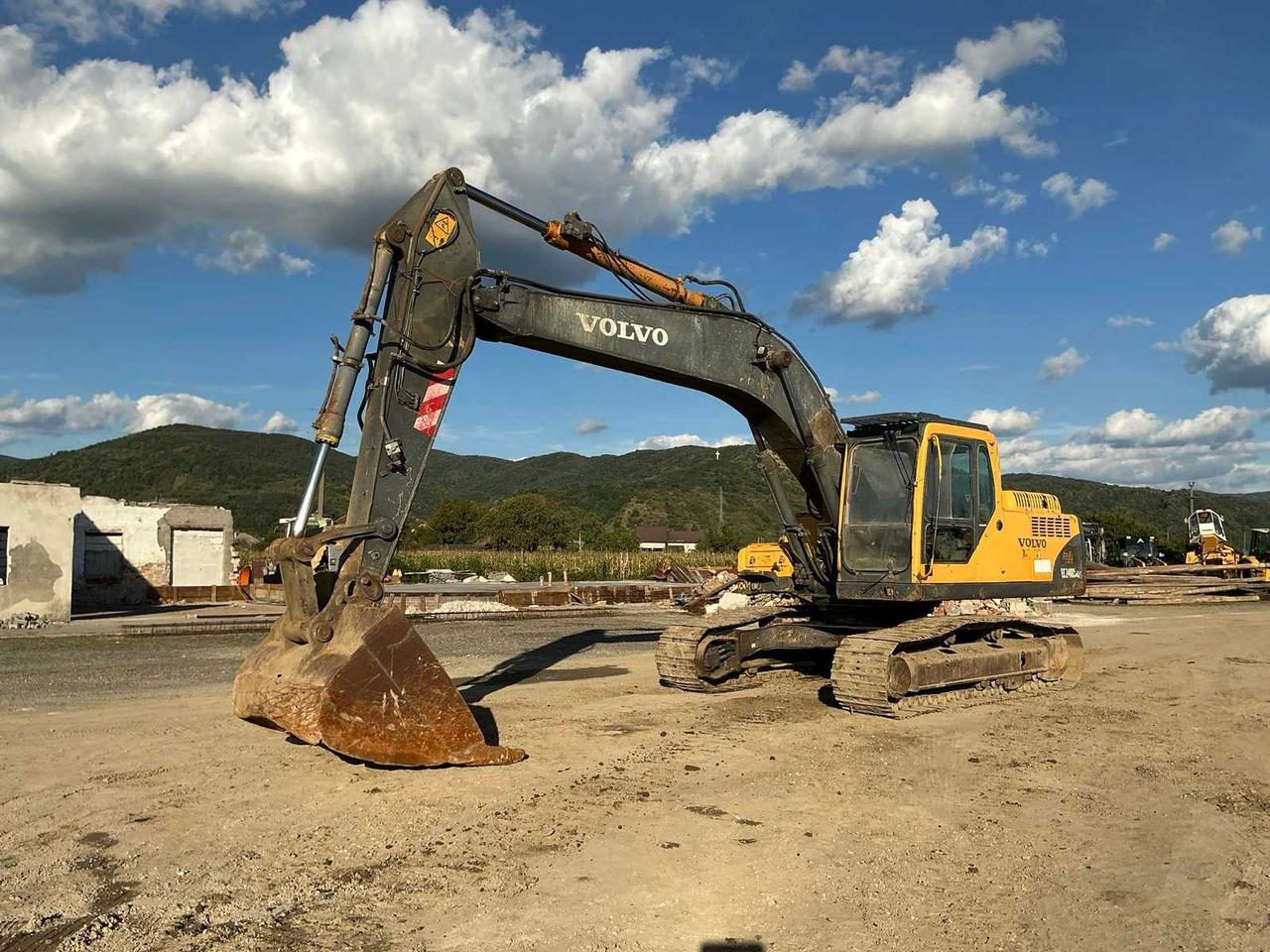 Volvo EC 240 BNLC - Excavadora de cadenas: foto 2 Volvo EC 240 BNLC - Excavadora de cadenas: foto 2