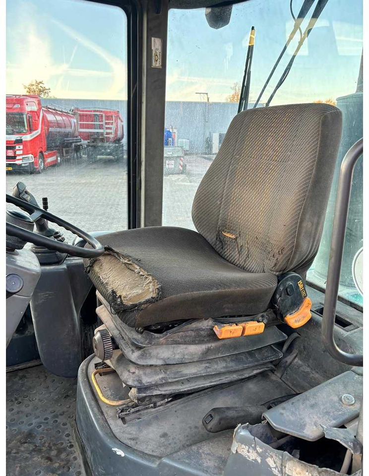 Volvo L30B Z/X - Cargadora de ruedas: foto 5 Volvo L30B Z/X - Cargadora de ruedas: foto 5