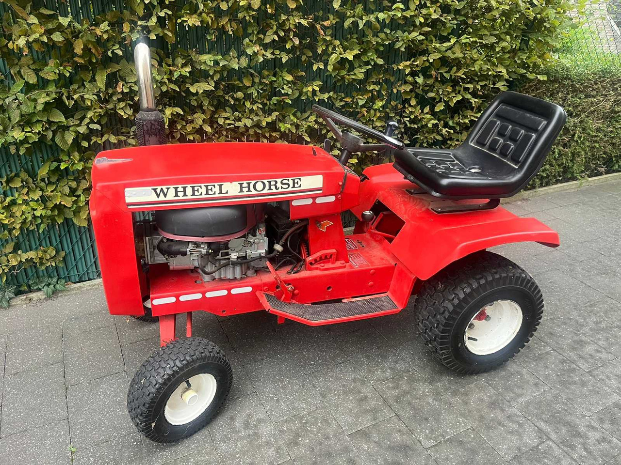 Wheel Horse  - Cortacésped: foto 1 Wheel Horse  - Cortacésped: foto 1