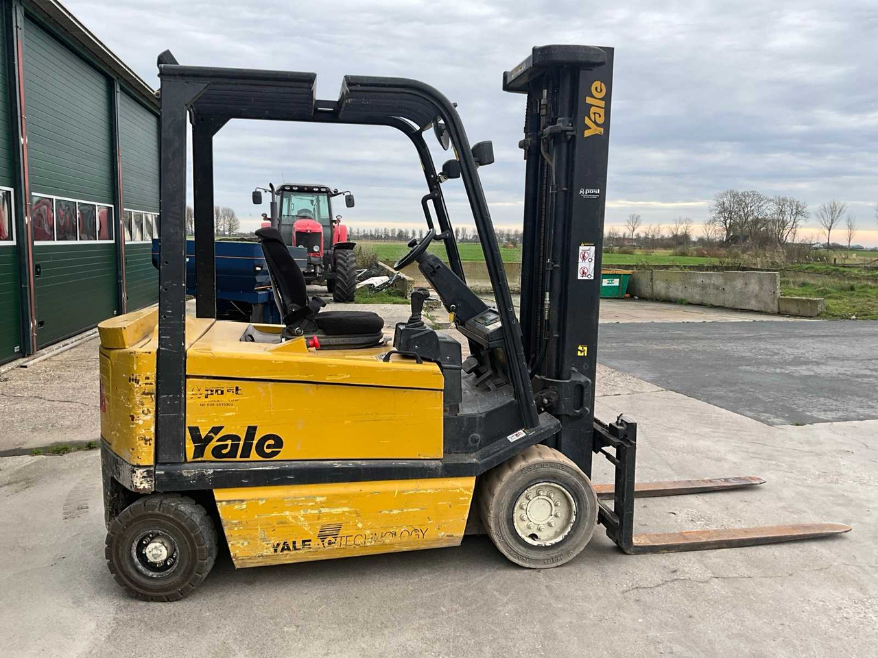 YALE ERP 30ALF FORKLIFT - Carretilla elevadora: foto 5 YALE ERP 30ALF FORKLIFT - Carretilla elevadora: foto 5