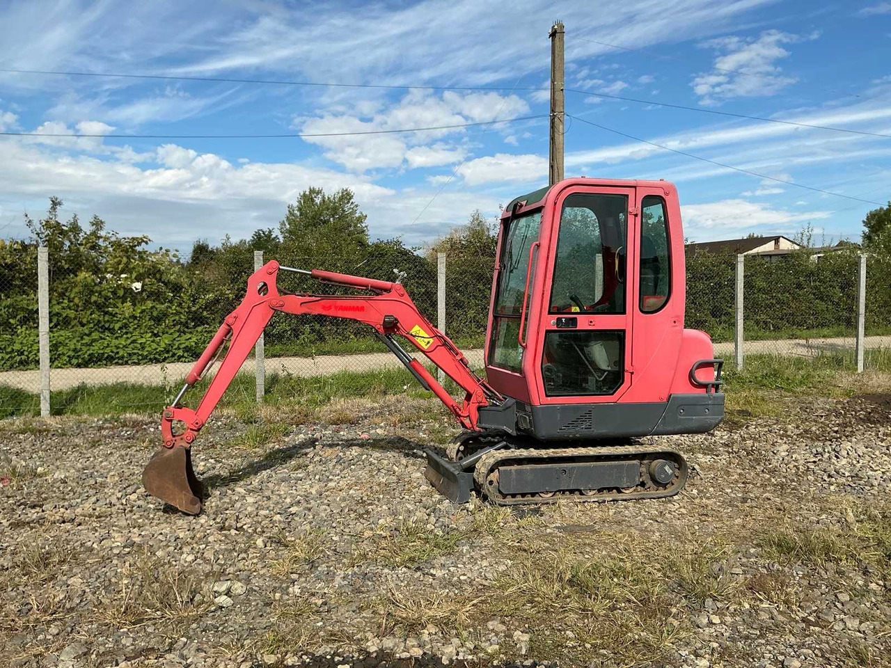 Yanmar B15 - 3 - Miniexcavadora: foto 2 Yanmar B15 - 3 - Miniexcavadora: foto 2