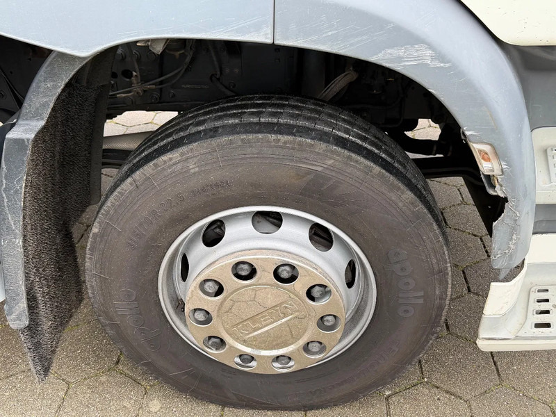 Camión lona DAF CF 320 CF 300: foto 9