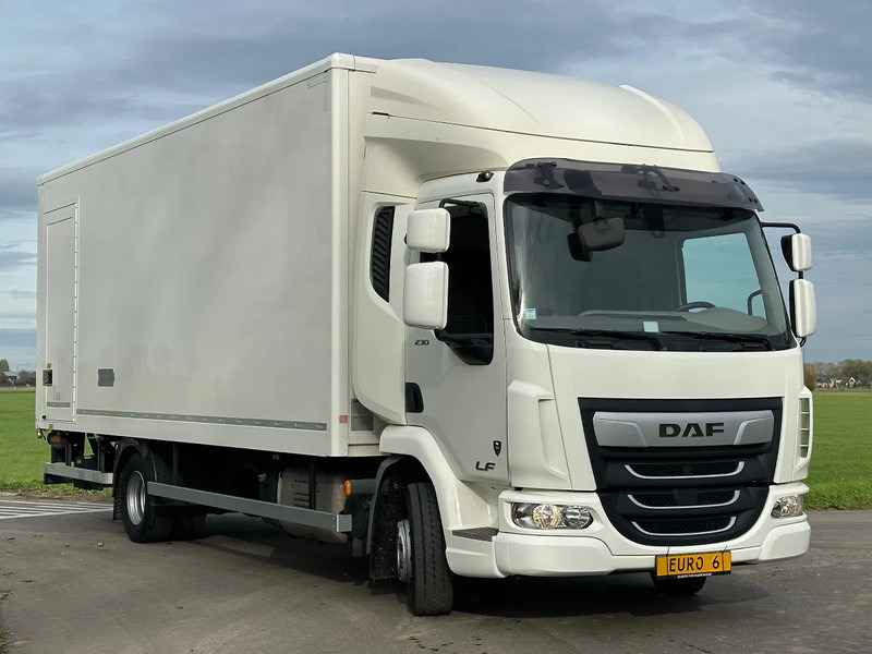 DAF LF 230.12 DAF LF 230.12 LF230.12 EURO6. 2019. 650x248x240 - Camión caja cerrada: foto 2 DAF LF 230.12 DAF LF 230.12 LF230.12 EURO6. 2019. 650x248x240 - Camión caja cerrada: foto 2