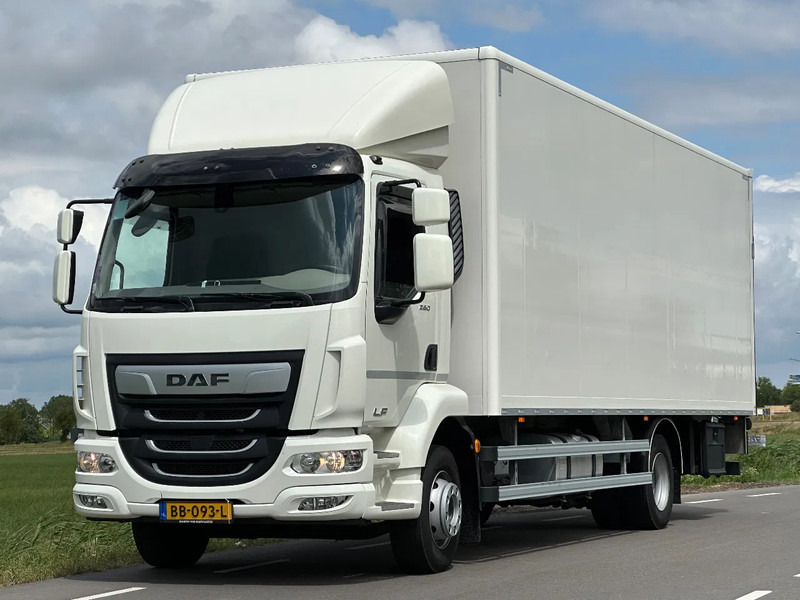 DAF LF 260 LF 260.14 EURO6. 2023. 83447km 720x248x235. 7233kg Laadvermogen!! - Camión caja cerrada: foto 1 DAF LF 260 LF 260.14 EURO6. 2023. 83447km 720x248x235. 7233kg Laadvermogen!! - Camión caja cerrada: foto 1