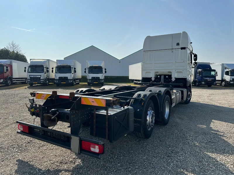 DAF XF 480 XF480.26 FAN. EURO6. 2021. Meesturende achteras!! - Camión chasis: foto 3 DAF XF 480 XF480.26 FAN. EURO6. 2021. Meesturende achteras!! - Camión chasis: foto 3