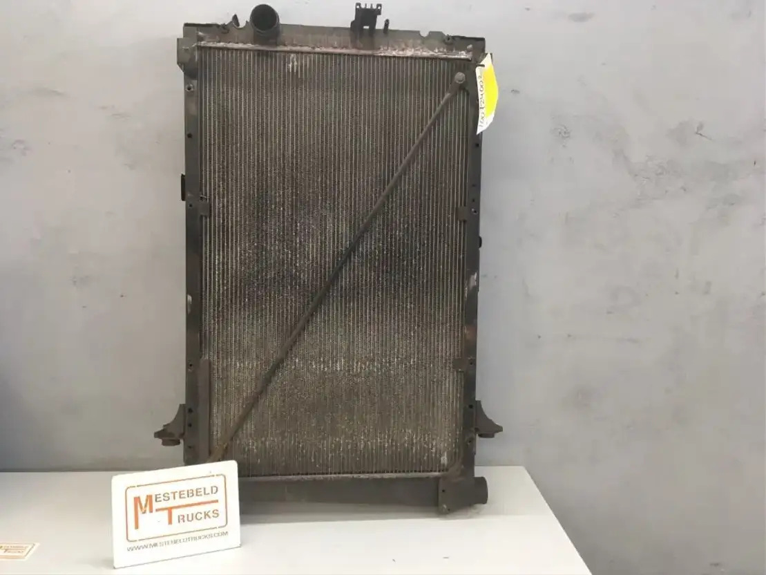 DAF CF 85 Radiateur - Sistema de refrigeración para Camión: foto 1 DAF CF 85 Radiateur - Sistema de refrigeración para Camión: foto 1