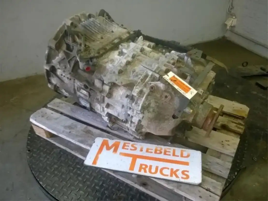 DAF Versnellingsbak 12AS1930 TD - Caja de cambios y piezas para Camión: foto 1 DAF Versnellingsbak 12AS1930 TD - Caja de cambios y piezas para Camión: foto 1