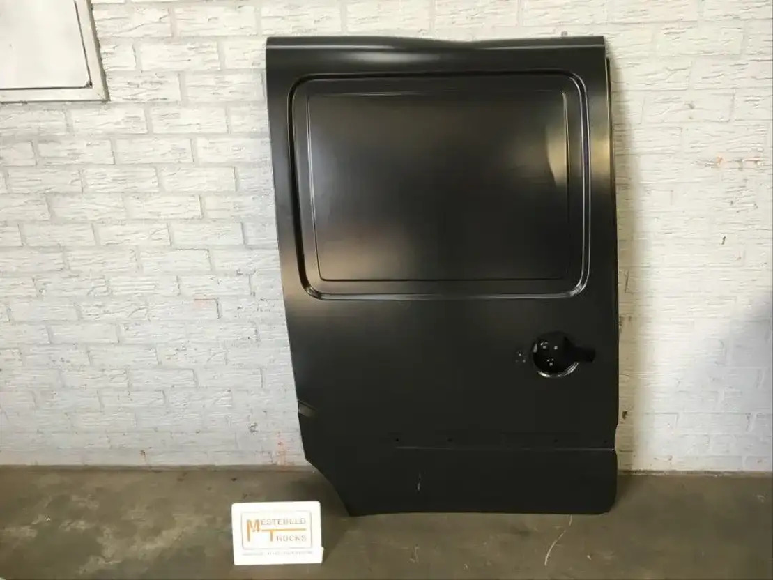 Fiat Portier zijkant - Puerta y piezas para Furgoneta: foto 1 Fiat Portier zijkant - Puerta y piezas para Furgoneta: foto 1