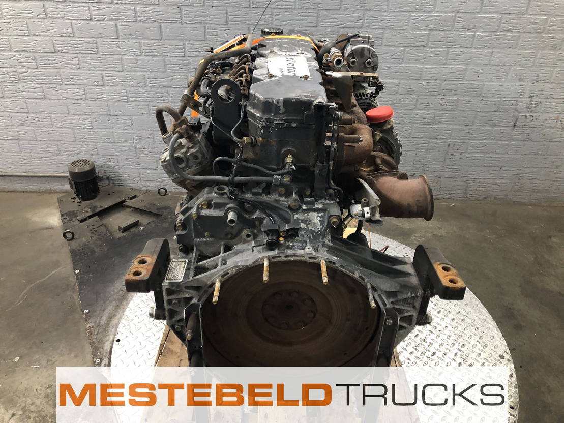 Iveco Motor Tector F4AE3681 - Motor para Camión: foto 2 Iveco Motor Tector F4AE3681 - Motor para Camión: foto 2