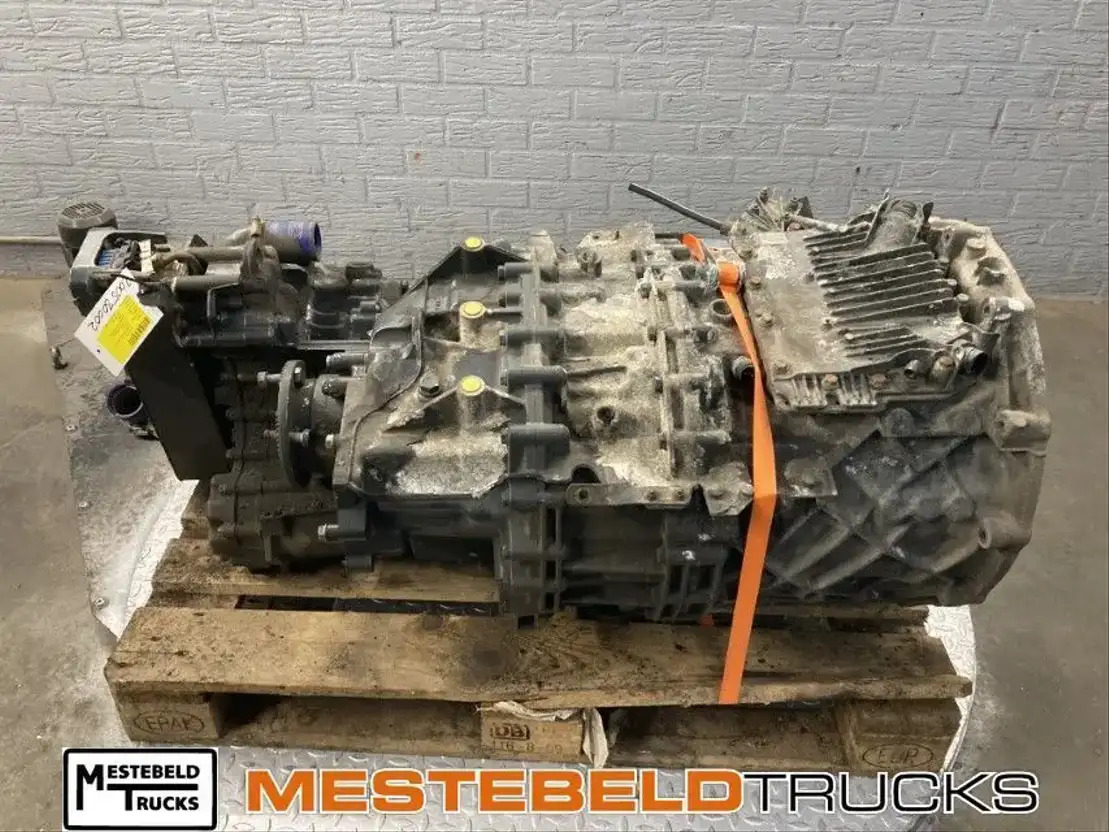 Iveco Versn bak Stralis - Caja de cambios y piezas para Camión: foto 3 Iveco Versn bak Stralis - Caja de cambios y piezas para Camión: foto 3