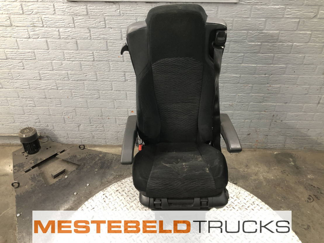 Mercedes-Benz Bestuurdersstoel - Asiento para Camión: foto 1 Mercedes-Benz Bestuurdersstoel - Asiento para Camión: foto 1
