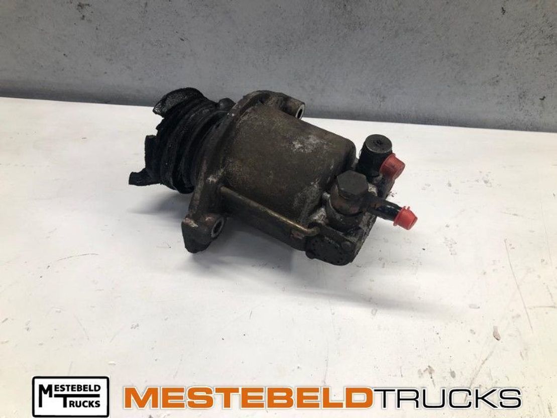 Mercedes-Benz Koppelingsbekrachtiger G4-95 - Embrague y piezas para Camión: foto 2 Mercedes-Benz Koppelingsbekrachtiger G4-95 - Embrague y piezas para Camión: foto 2
