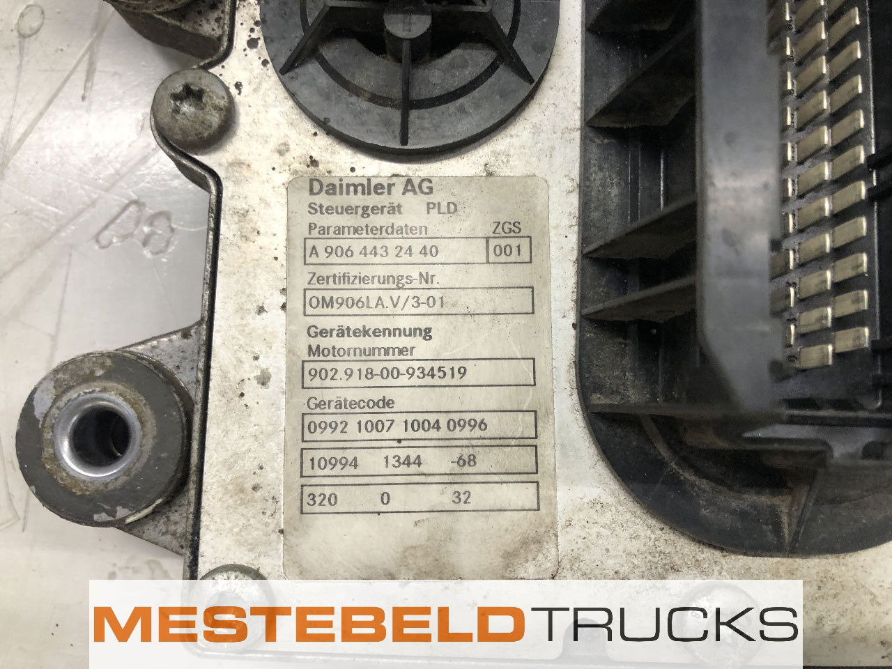 Mercedes-Benz PLD unit OM904LA.V/2-02 - Sistema eléctrico para Camión: foto 2 Mercedes-Benz PLD unit OM904LA.V/2-02 - Sistema eléctrico para Camión: foto 2