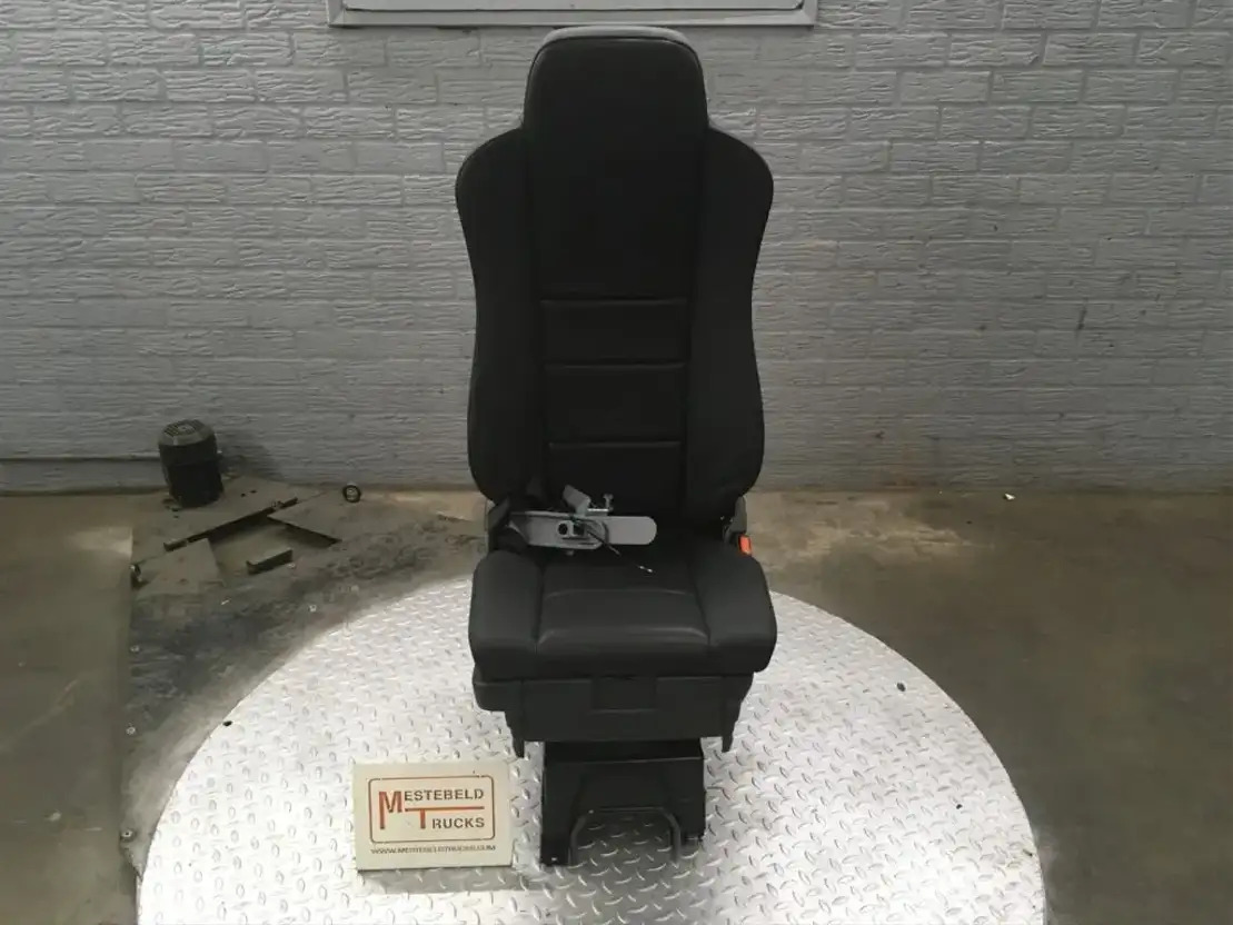 Mercedes-Benz Stoel bijrijderskant - Asiento para Camión: foto 1 Mercedes-Benz Stoel bijrijderskant - Asiento para Camión: foto 1