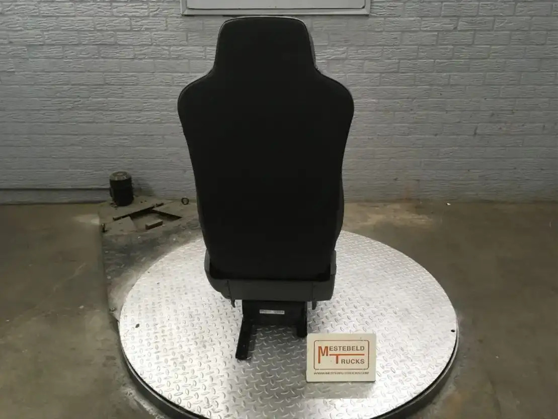 Mercedes-Benz Stoel bijrijderskant - Asiento para Camión: foto 3 Mercedes-Benz Stoel bijrijderskant - Asiento para Camión: foto 3