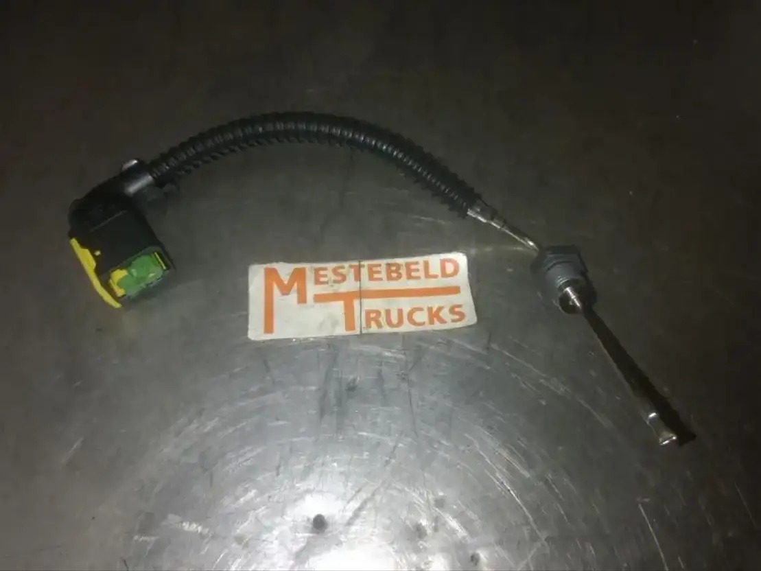 Mercedes-Benz Temperatruursensor Katalysator  - Sistema eléctrico para Camión: foto 1 Mercedes-Benz Temperatruursensor Katalysator  - Sistema eléctrico para Camión: foto 1