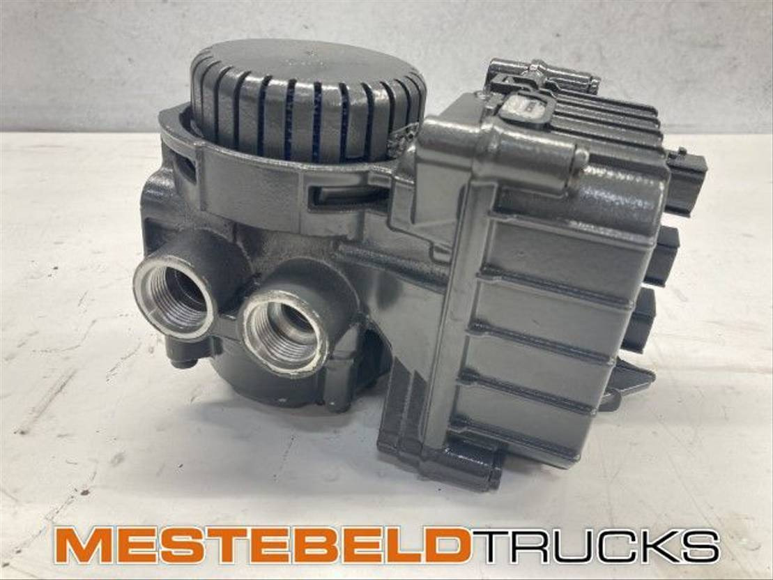 Mercedes-Benz Voorasmodulator MP4 - Sistema de admisión de aire para Camión: foto 1 Mercedes-Benz Voorasmodulator MP4 - Sistema de admisión de aire para Camión: foto 1