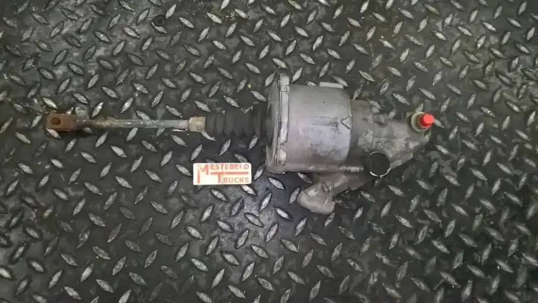 Scania Koppelingsbekrachtiger - Embrague y piezas para Camión: foto 1 Scania Koppelingsbekrachtiger - Embrague y piezas para Camión: foto 1