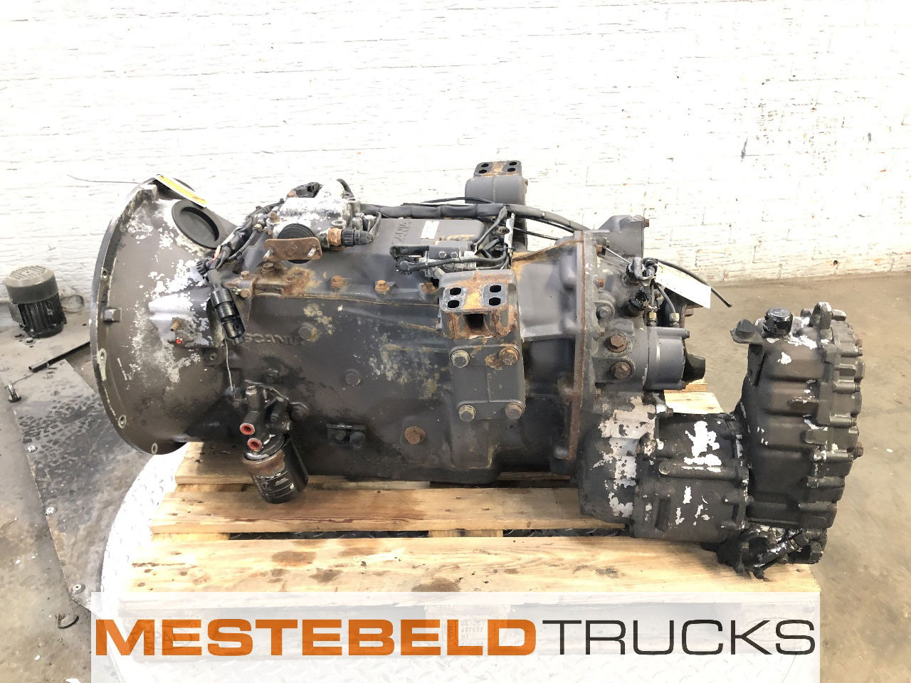 Scania Versnellingsbak GRS 900 R mechanisch - Caja de cambios y piezas para Camión: foto 1 Scania Versnellingsbak GRS 900 R mechanisch - Caja de cambios y piezas para Camión: foto 1