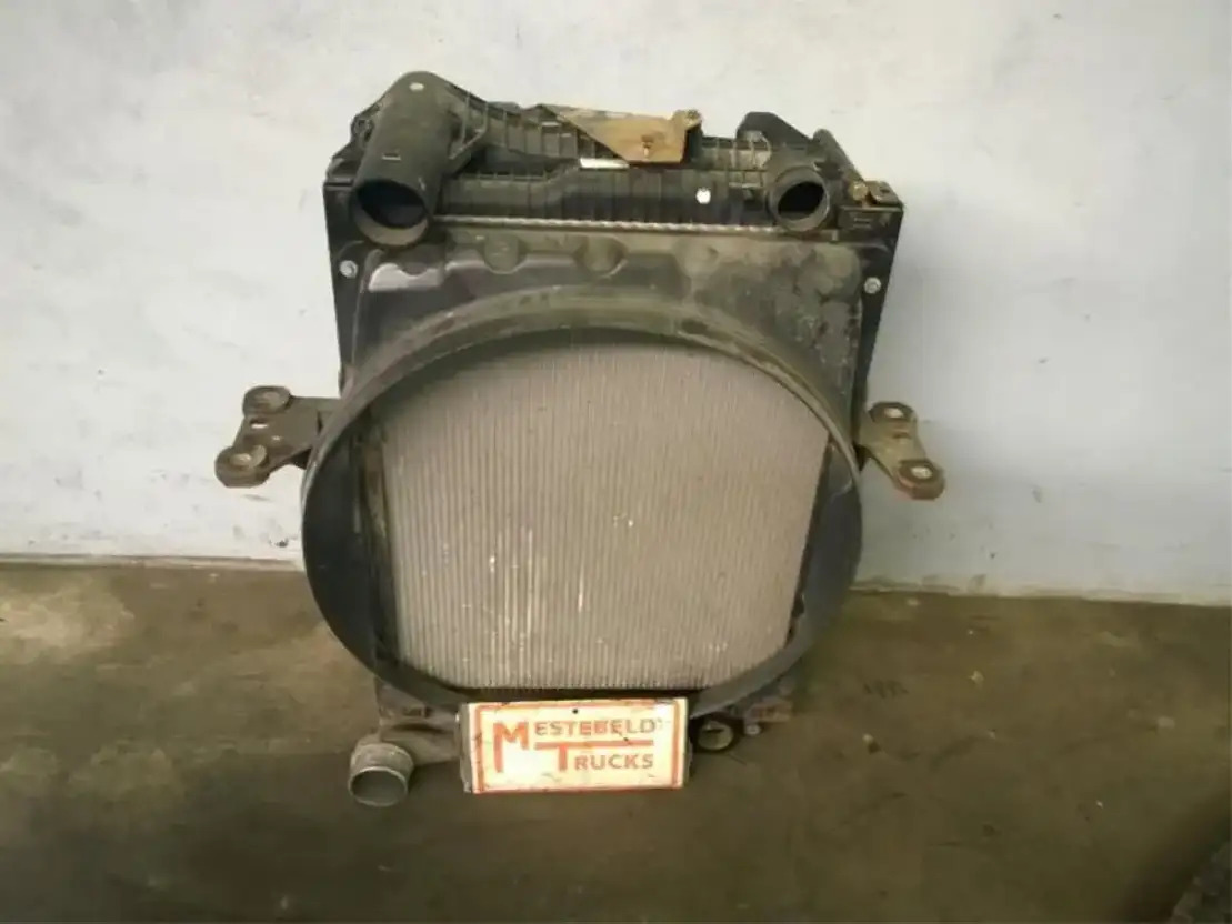 Volvo Radiateur + Intercooler FE - Sistema de refrigeración para Camión: foto 1 Volvo Radiateur + Intercooler FE - Sistema de refrigeración para Camión: foto 1
