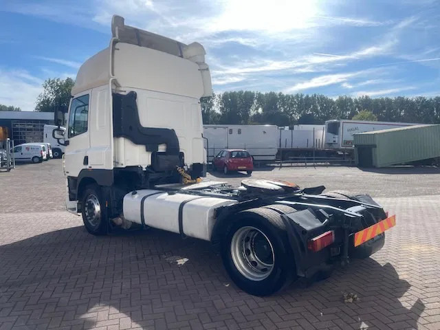 DAF CF 85.410 Automatic 2 Tanks - Cabeza tractora: foto 5 DAF CF 85.410 Automatic 2 Tanks - Cabeza tractora: foto 5