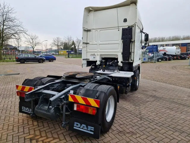 DAF XF 105.510 Euro 5 Automatic Retarder - Cabeza tractora: foto 5 DAF XF 105.510 Euro 5 Automatic Retarder - Cabeza tractora: foto 5