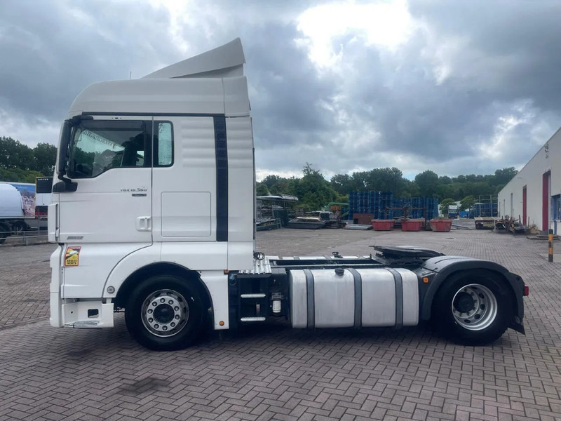 MAN TGX 18.560 Euro 6 Retarder 2Tank - Cabeza tractora: foto 4 MAN TGX 18.560 Euro 6 Retarder 2Tank - Cabeza tractora: foto 4