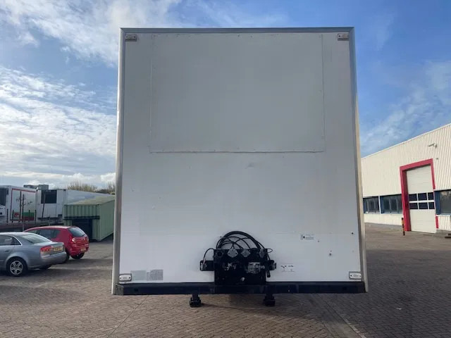 Kögel DISK BRAKE 7CM FRIGO BOX - Semirremolque caja cerrada: foto 2 Kögel DISK BRAKE 7CM FRIGO BOX - Semirremolque caja cerrada: foto 2