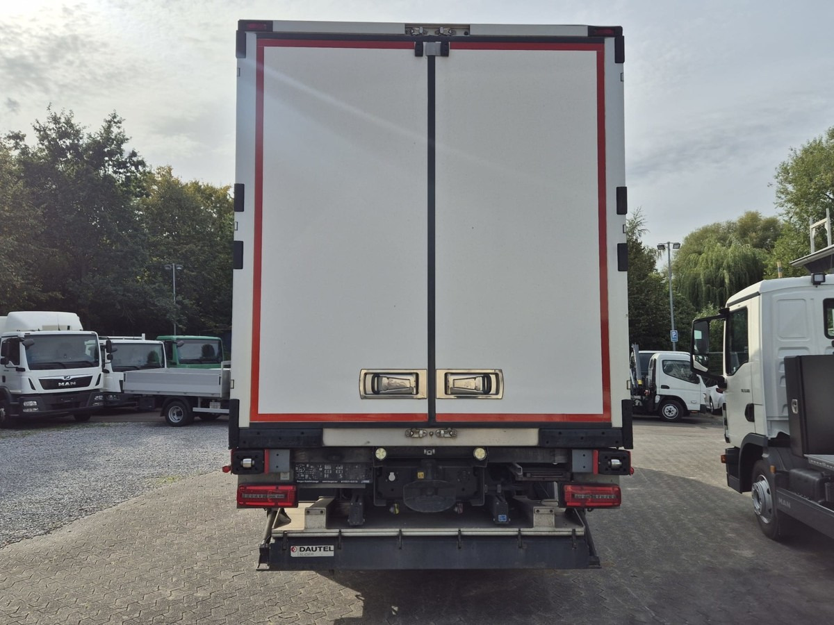 MAN TGX 26.470 6x2 Tiefkühl Lamberet Carrier - Camión frigorífico: foto 4 MAN TGX 26.470 6x2 Tiefkühl Lamberet Carrier - Camión frigorífico: foto 4