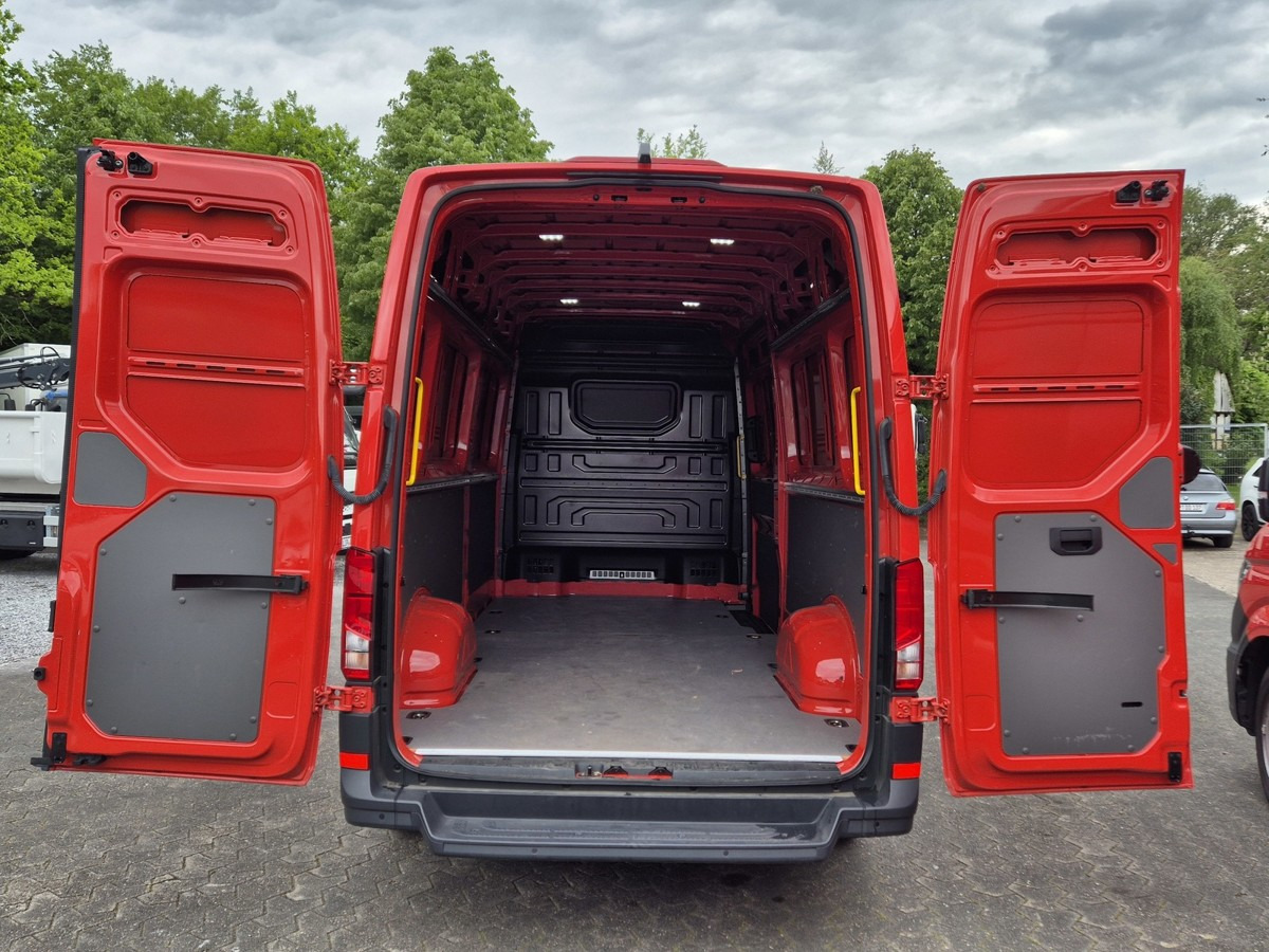 VW Crafter 35 Maxi L4H3 1Hand PDC Kamera - Furgón: foto 4 VW Crafter 35 Maxi L4H3 1Hand PDC Kamera - Furgón: foto 4
