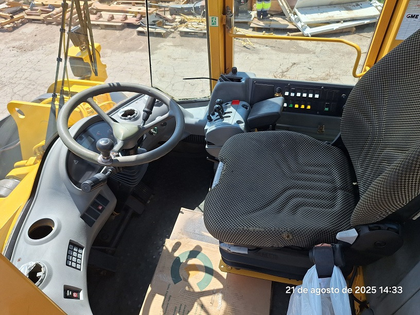 Cargadora de ruedas VOLVO L120E: foto 6