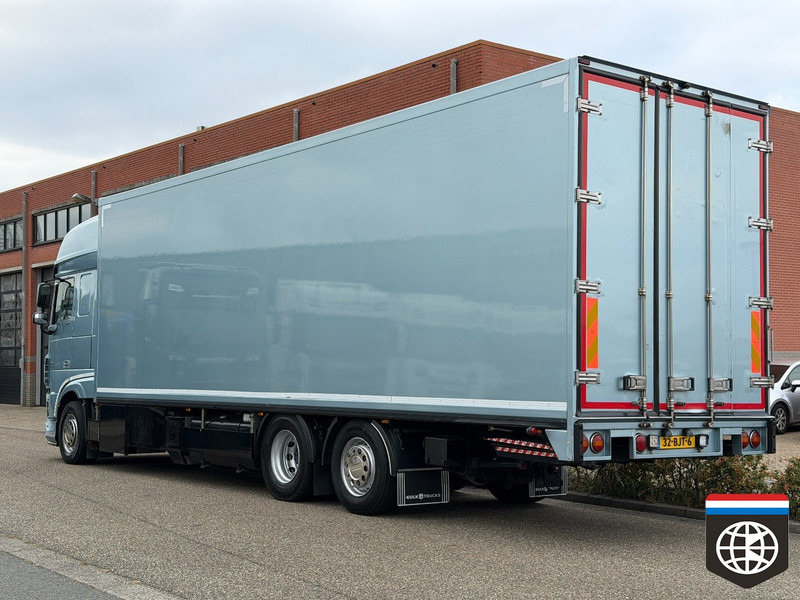 DAF XF 460 FAN TAIL LIFT / TRS / NIGHT A/C / RACING TEAM / CAMPER - Camión frigorífico: foto 4 DAF XF 460 FAN TAIL LIFT / TRS / NIGHT A/C / RACING TEAM / CAMPER - Camión frigorífico: foto 4
