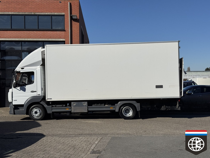 Mercedes-Benz ATEGO 818 L - DEEPFREEZER -30oCj - TAIL LIFT - Camión frigorífico: foto 4 Mercedes-Benz ATEGO 818 L - DEEPFREEZER -30oCj - TAIL LIFT - Camión frigorífico: foto 4
